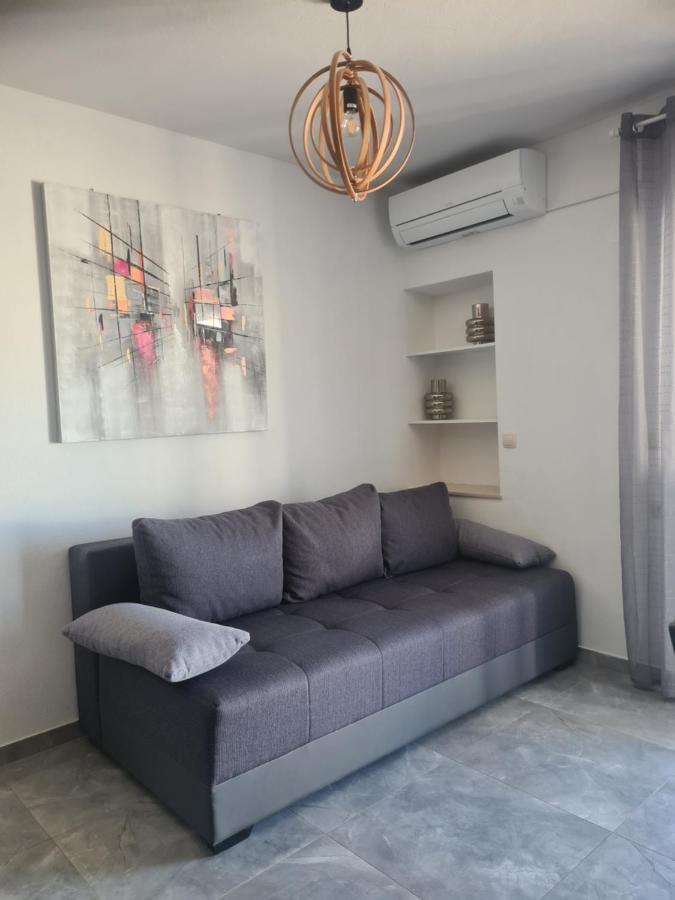 Hello Sunshine - Apartment On The Beach Zubovići Exteriör bild